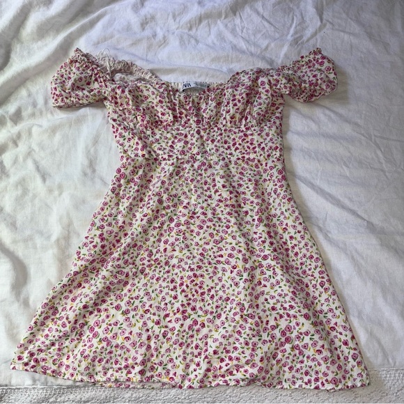 Zara Dresses & Skirts - Zara SMALL Off The Shoulder Smocked Mini Dress Floral Linen Blend Cottagecore